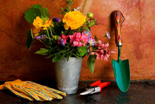 Final resolution step in a landscapers complaints procedure